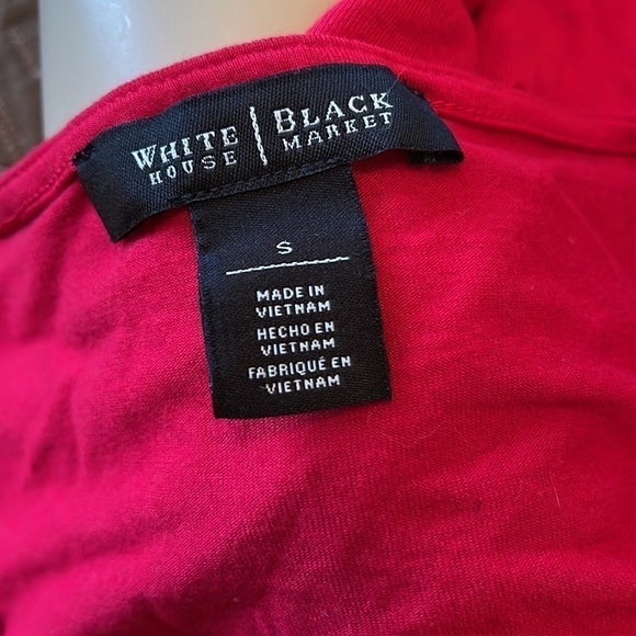 WHBM The Modern Elbow Sleeve Red Pleated Keyhole Tee. D/3/A1285 - Picture 7 of 8